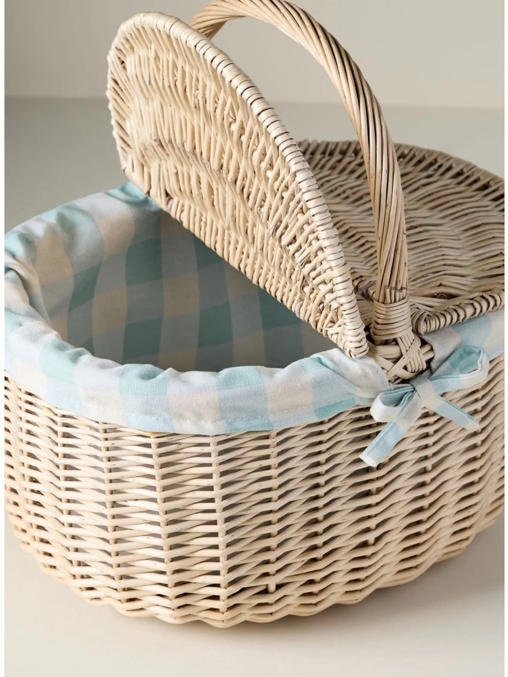 Country Woven Picnic Basket-Mint Anthropology